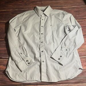 American Eagle Outfitters ButtonDown Shirt